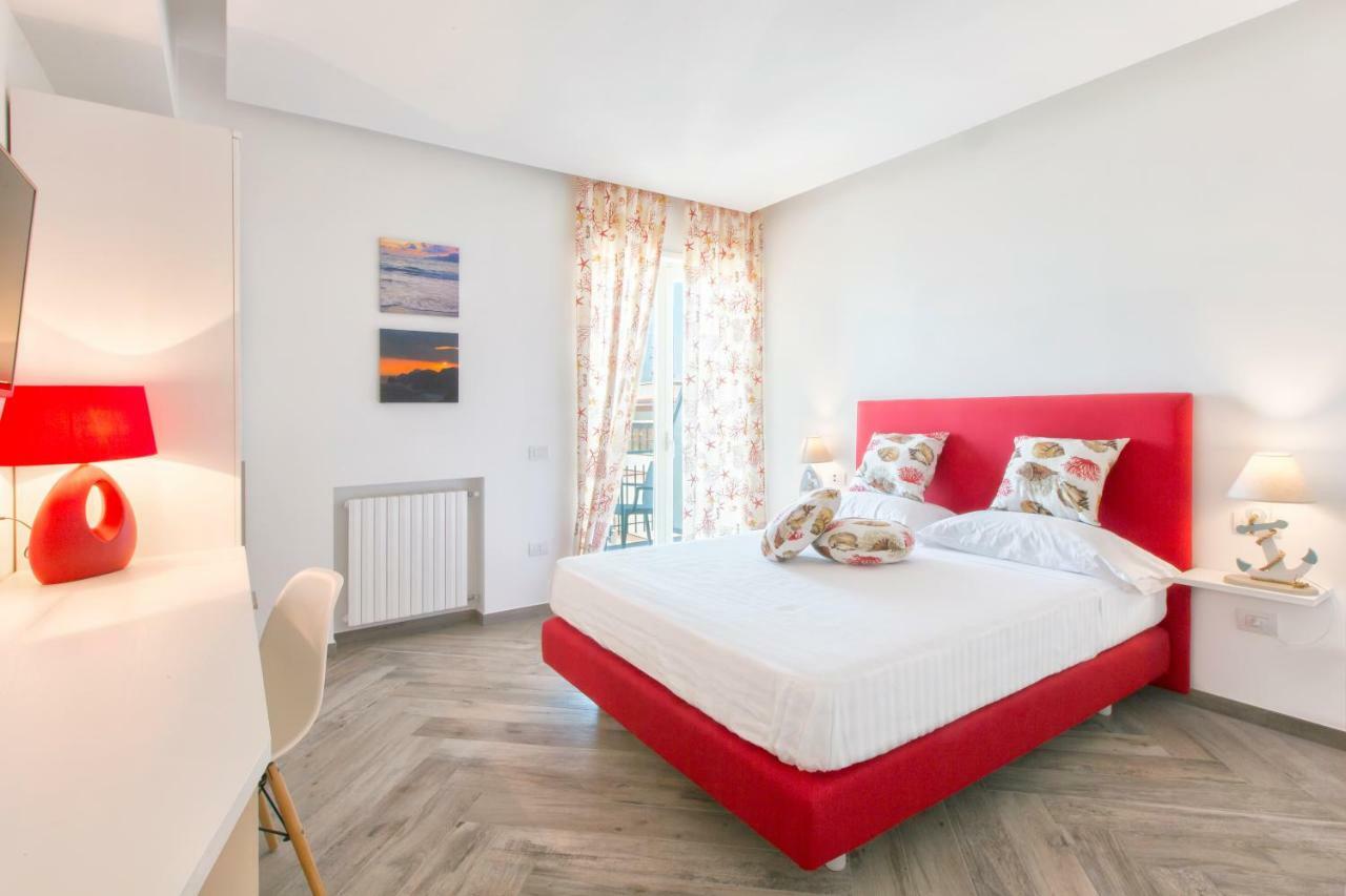 Il Golfo Suites Sorrento Buitenkant foto